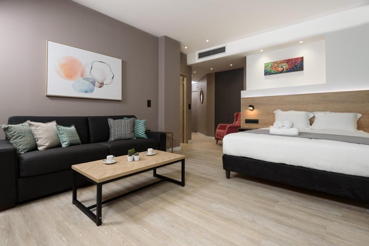 Crossroads Athens By Yha Apartment Bagian luar foto
