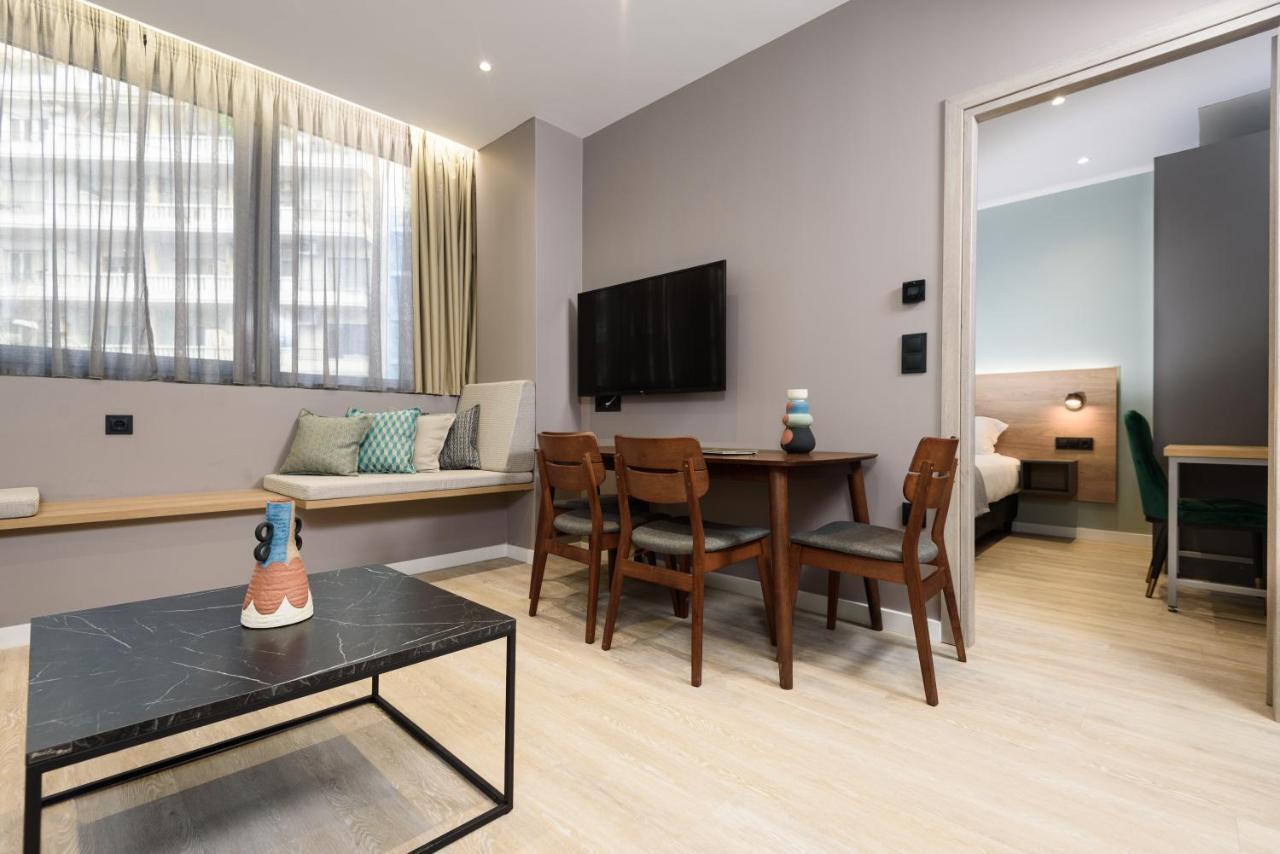 Crossroads Athens By Yha Apartment Bagian luar foto
